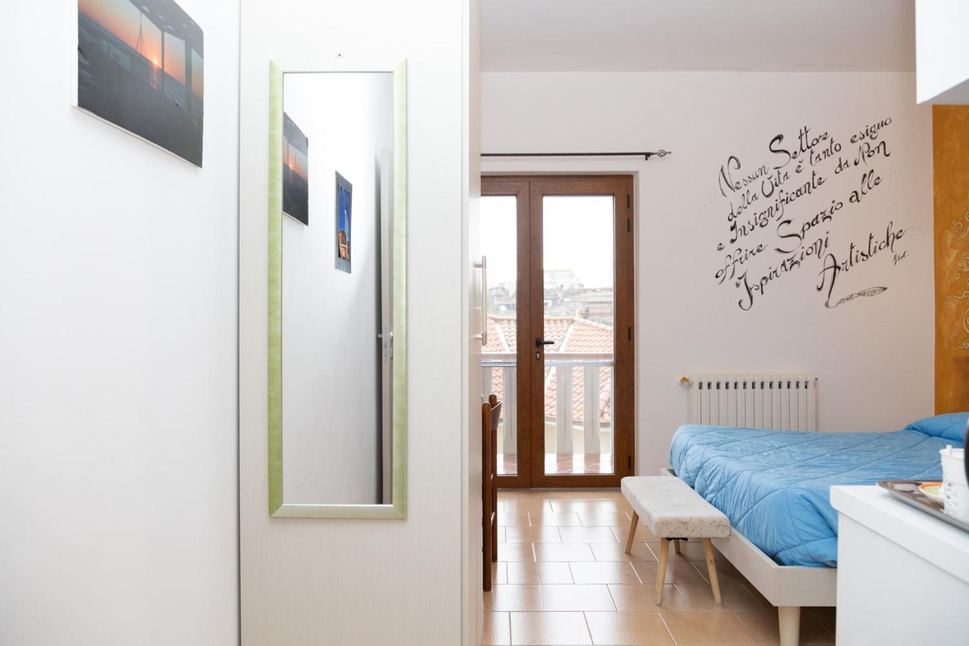 La Dimora Degli Artisti Bed & Breakfast Catanzaro Eksteriør bilde