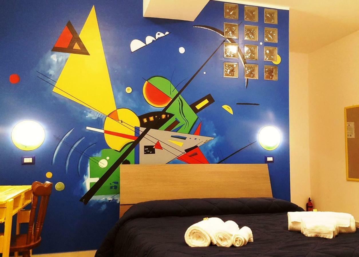 La Dimora Degli Artisti Bed & Breakfast Catanzaro Eksteriør bilde