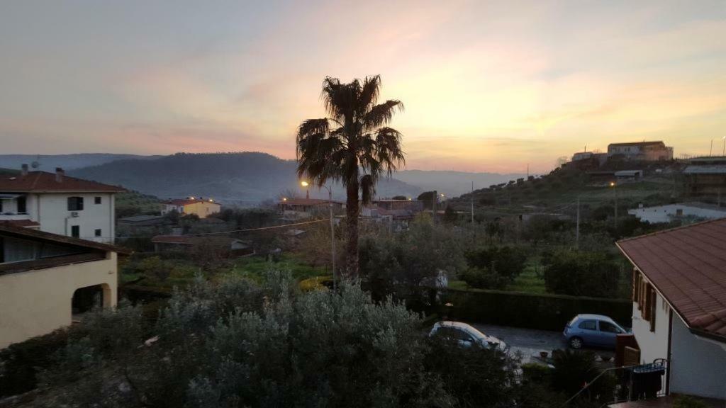 La Dimora Degli Artisti Bed & Breakfast Catanzaro Eksteriør bilde